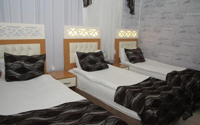 Vatan Hotel