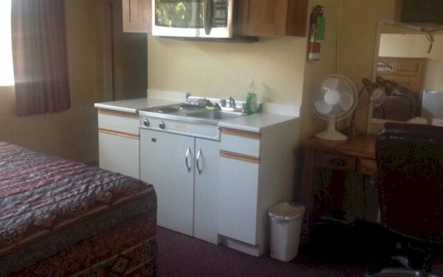 Cedars Motel