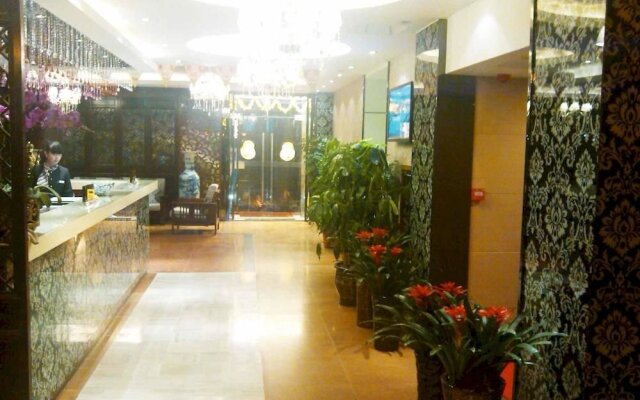Urban Hotel 118
