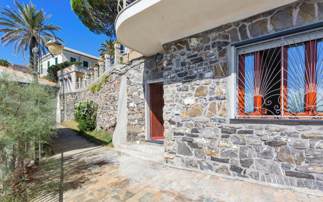 Yellow Suite sul Lungomare di Recco