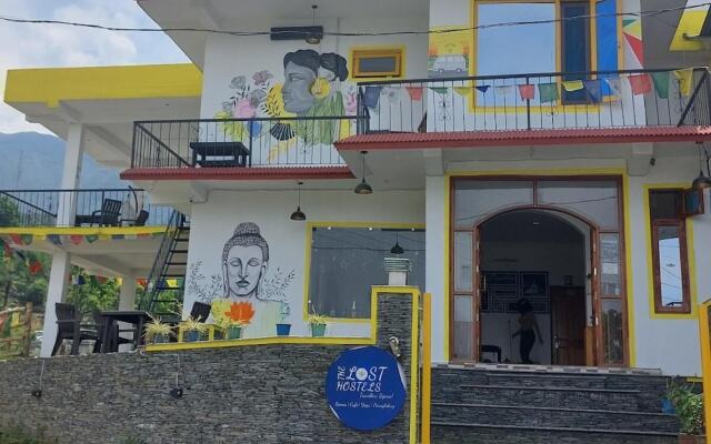 The Lost Hostels-Bir - Landing Site
