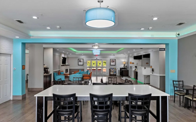 La Quinta Inn & Suites Raymondville