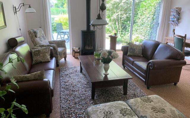 Gorinchem, spacious house, terrace at the water