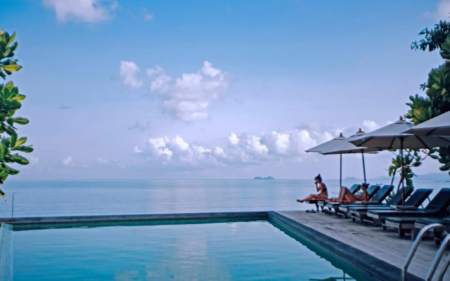 Escape Beach Resort