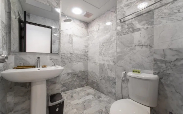 Naiharn Sea Condominium S311
