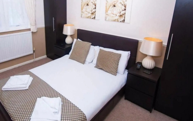 Somerton Lodge Hotel