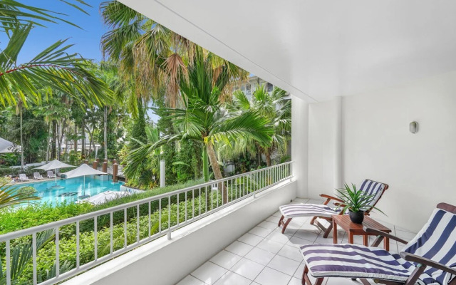 Poolside Apt. in Alamanda Beachfront Resort 54