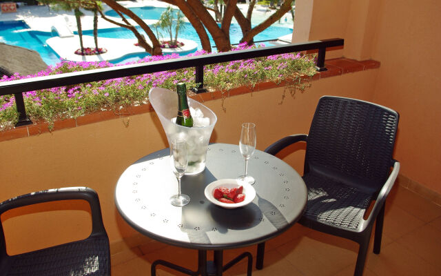La Costa Golf & Beach Resort