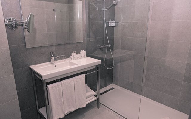 Virgen de los Reyes Hotel