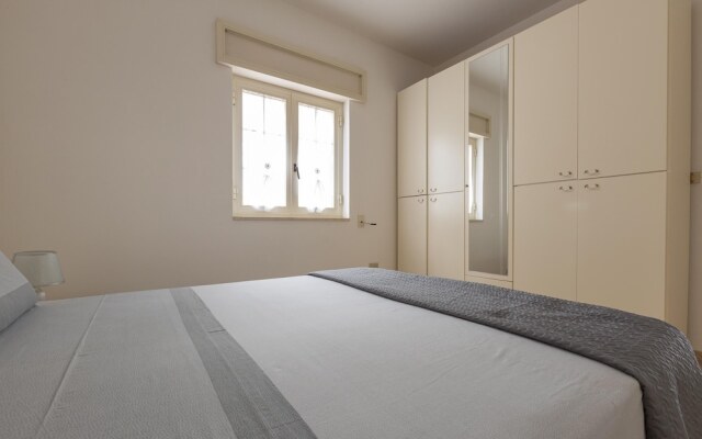 2401 Villetta Rosa by Barbarhouse