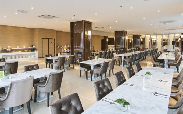 Avenue Garden Hotel