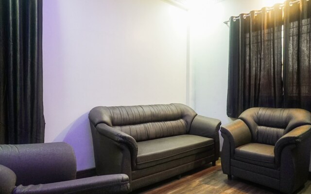 OYO Flagship 13612 PK Residency