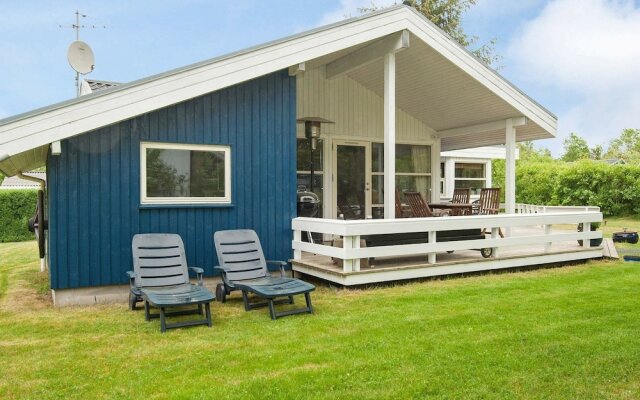 Lovely Holiday Home With Sauna in Fårvang