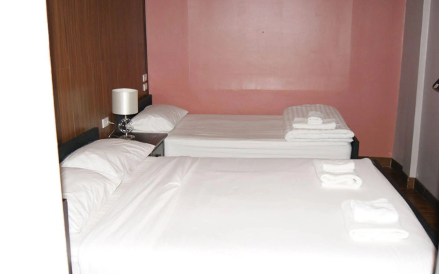 Yuan Hostel