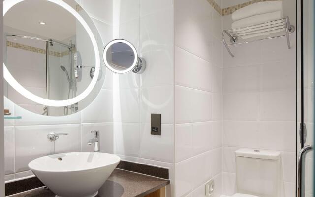 Doubletree by Hilton Bath