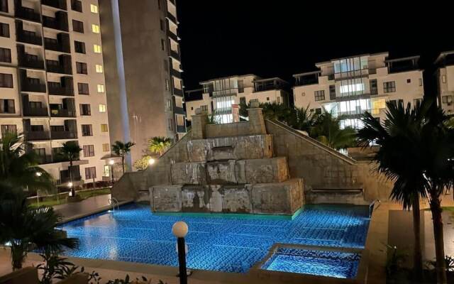 Swiss Garden Residences by Nature Home