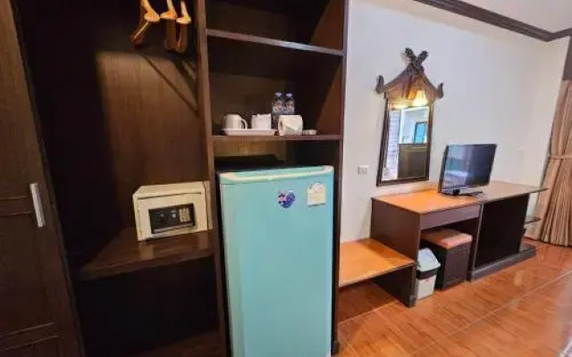 ZEN Rooms Nanai Soi 2
