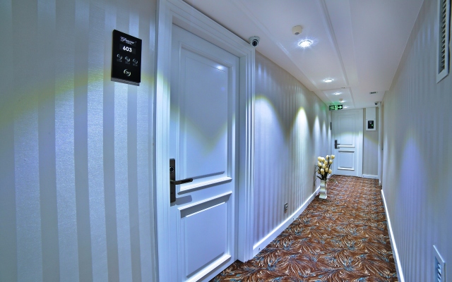 Glamour Hotel