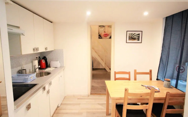 Budapest Easy Flats - Opera Apartments