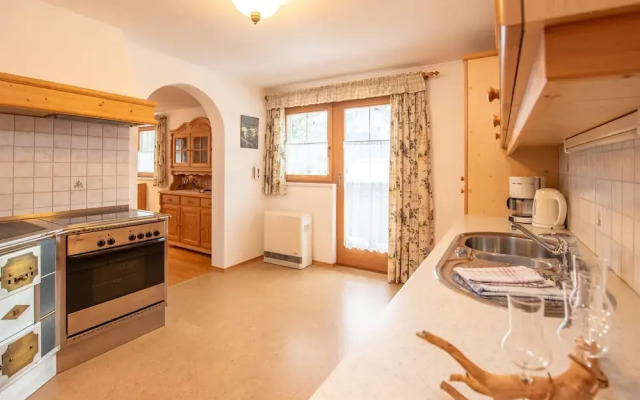Apartment Johann in Wald im Pinzgau With Balcony