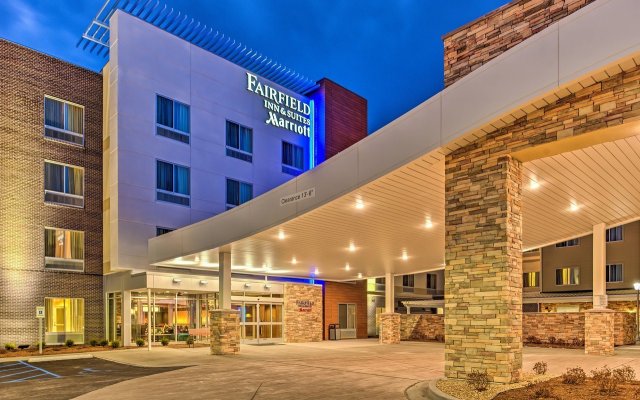Fairfield Inn & Suites St Louis Westport