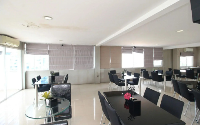 Residence 100