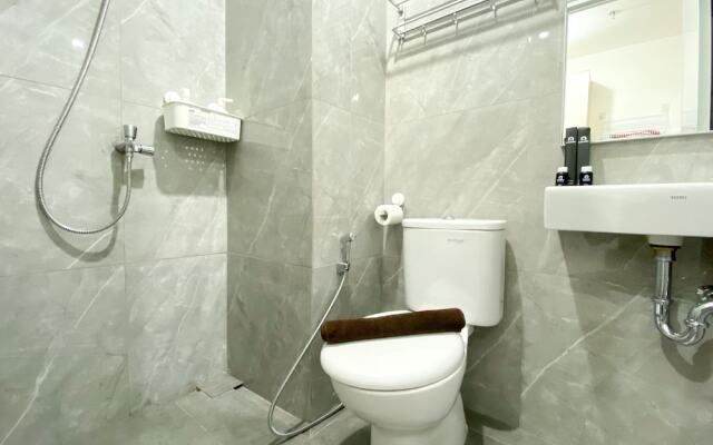 Comfy And Simply Look Studio Room Sayana Bekasi Apartment