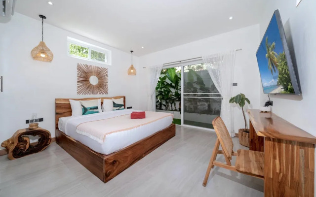 4-Storey Villa Mare with Seaview Pool