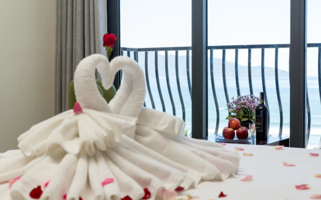Alani Sea View Hotel