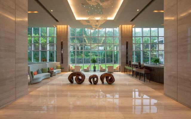 Junluxe Hotel Guangzhou Science City-Free Shuttle Bus Service to Guangzhou Canton Fair