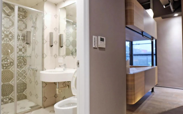 Kiwi Share Hotel - Zhongli Station Branch - Hostel