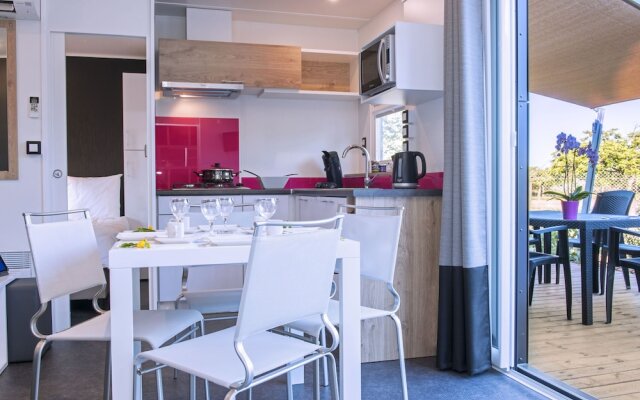 Luxury Chalet With air Conditioning 900 m. From the Beach