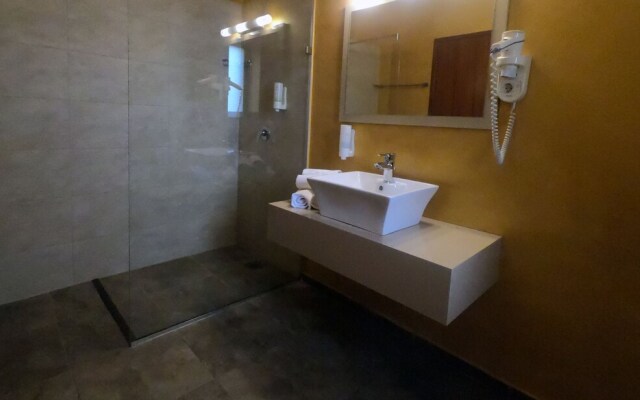 Perla D Oro Hotel