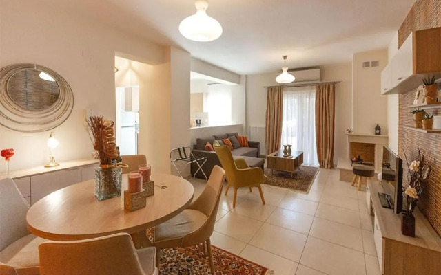 V Luxury Apartment 4