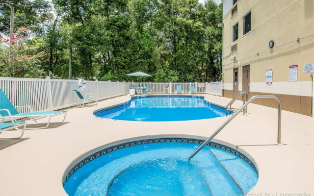 Comfort Inn