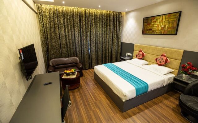 Grand Seasons -The Business Hotel