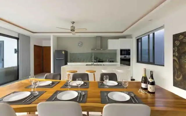 Beautiful Tropical Pool Villa - KBR6