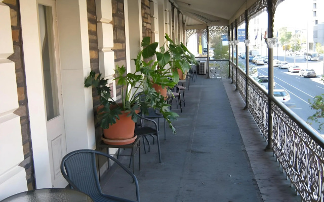 Hotel Metropolitan