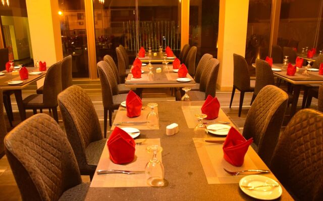 Ruvisha Beach Hotel