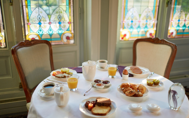 Chateau Hotel & Spa Grand Barrail