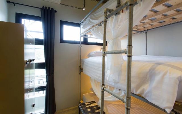 bloo Hostel