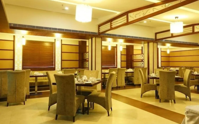 Hotel Moonlit Regency