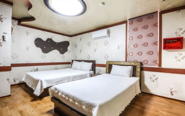 Jeonju Uadong Raemian