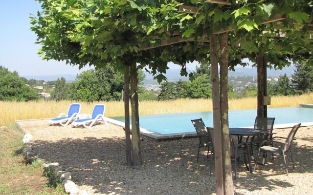 Bastide Casa Mira Au Domaine D' Esclatesang, 5 Ha, Apt, Parc du Luberon