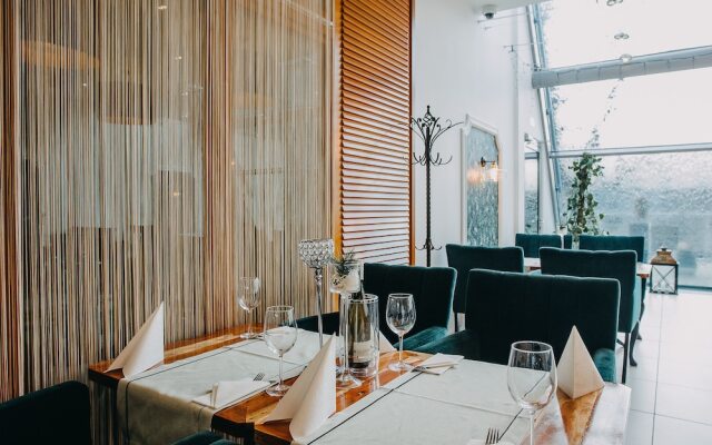 Szara Willa - Hotel, Catering i Konferencje Opole