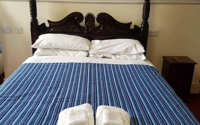 The Lismore Hotel