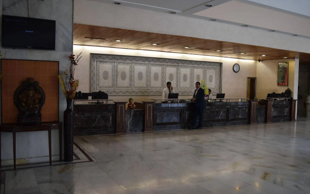 Hotel Samrat