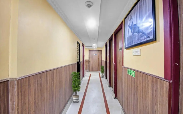 Hotel Noida Suites by Capital O