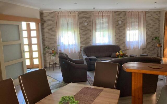 Boróka Apartman Gyula