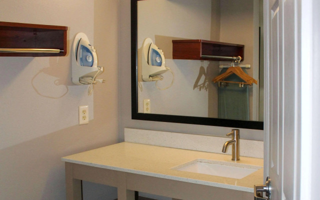 Quality Inn Scottsboro US/72 - Lake Guntersville Area